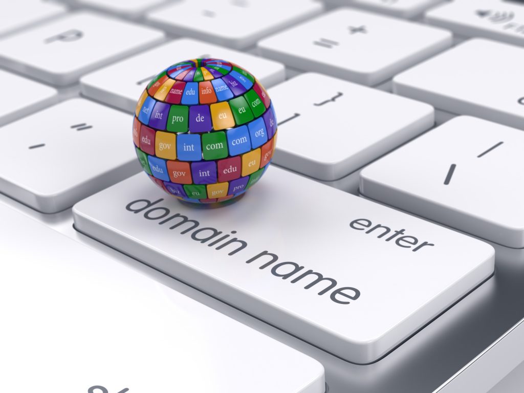 How To Get Free Domain Names For Your Personal Websites